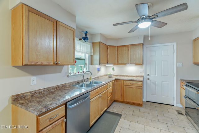 1052 Brantley Drive, Knoxville, TN 37923