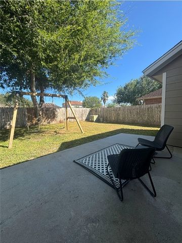7810 Jim Wells Dr, Corpus Christi, TX 78413