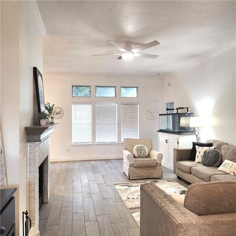 7810 Jim Wells Dr, Corpus Christi, TX 78413