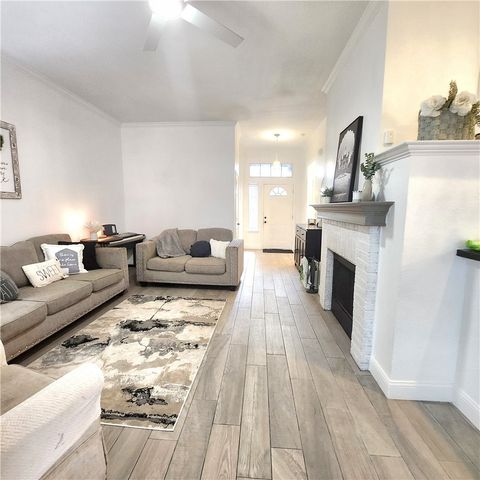 7810 Jim Wells Dr, Corpus Christi, TX 78413