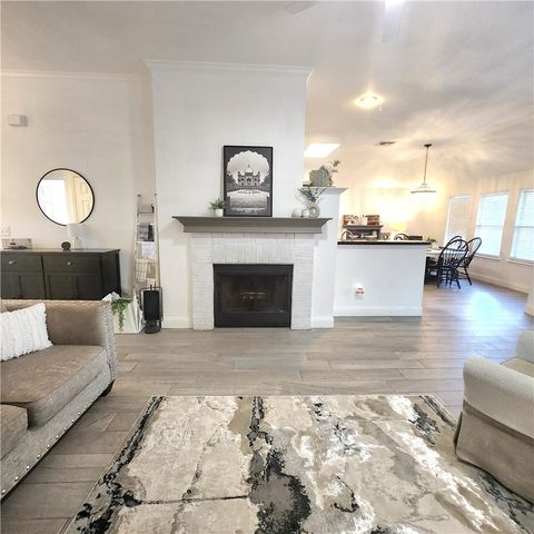 7810 Jim Wells Dr, Corpus Christi, TX 78413