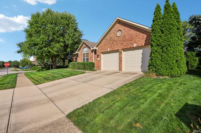 7701 DONEGAL Drive, Indianapolis, IN 46217
