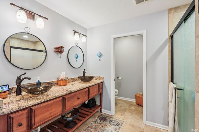 7701 DONEGAL Drive, Indianapolis, IN 46217