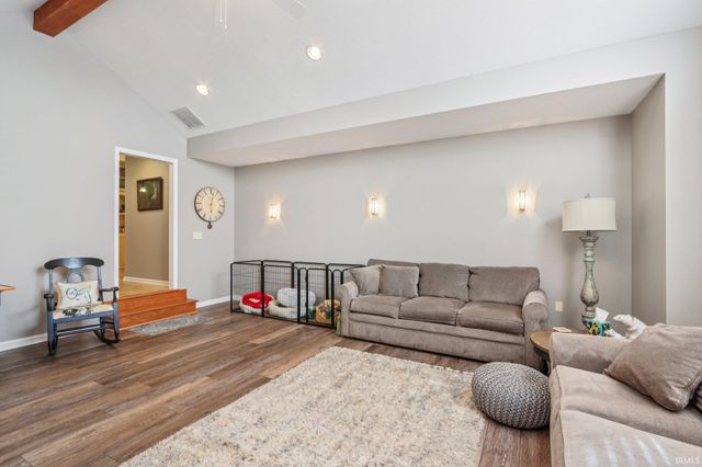 7701 DONEGAL Drive, Indianapolis, IN 46217