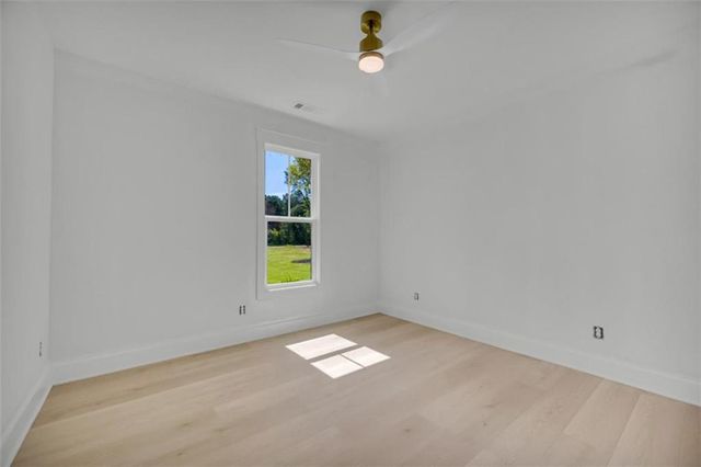 4705 H D Atha Road, Covington, GA 30014