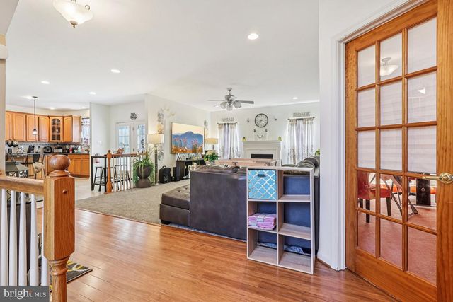 308 STAUNTON CT, Williamstown, NJ 08094