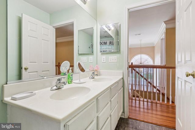 308 STAUNTON CT, Williamstown, NJ 08094