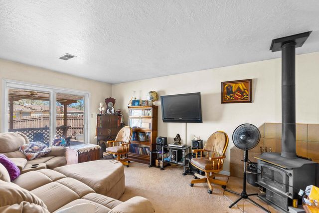 514 Valle Grande Drive SW, Los Lunas, NM 87031