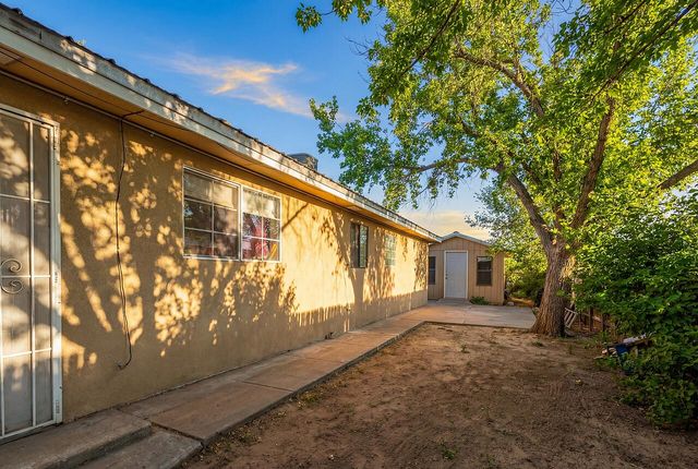 514 Valle Grande Drive SW, Los Lunas, NM 87031