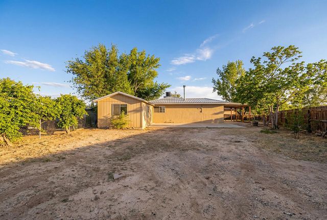 514 Valle Grande Drive SW, Los Lunas, NM 87031