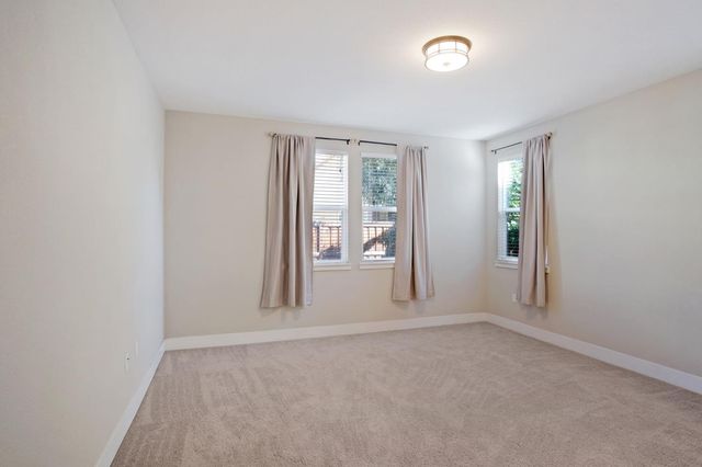 17848 Eastman Ct, Lathrop, CA 95330