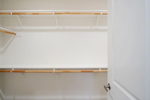 17848 Eastman Ct, Lathrop, CA 95330