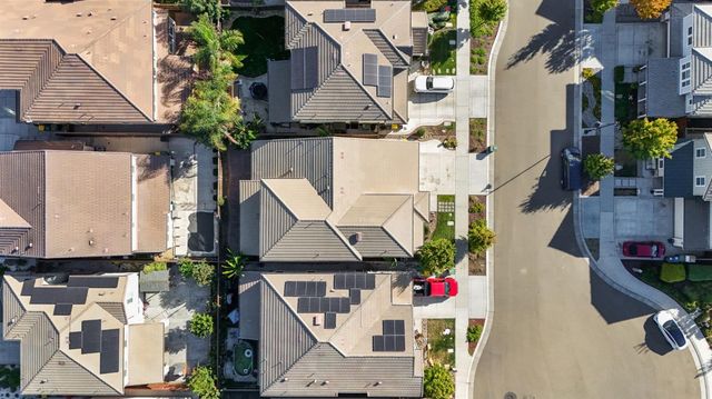 17848 Eastman Ct, Lathrop, CA 95330