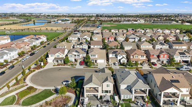 17848 Eastman Ct, Lathrop, CA 95330