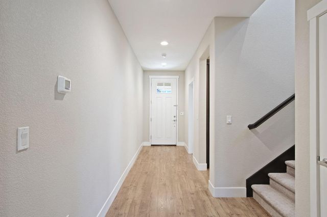 17848 Eastman Ct, Lathrop, CA 95330