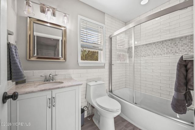 39 Tioga Drive, Howell, NJ 07731