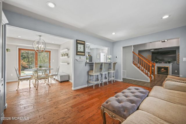 39 Tioga Drive, Howell, NJ 07731