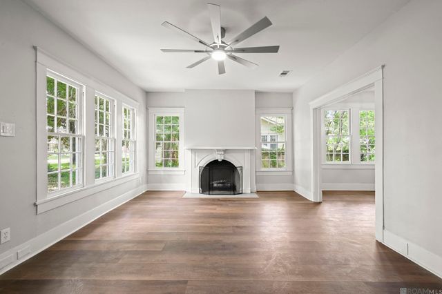 347 Steele Blvd, Baton Rouge, LA 70806
