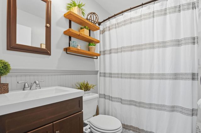 224 Reed Street, Manchester, NH 03102