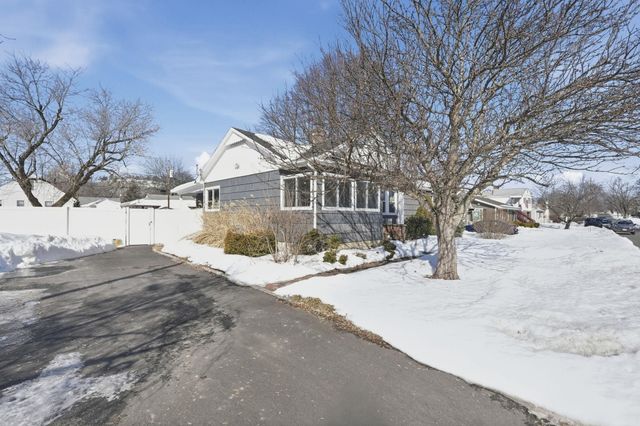 224 Reed Street, Manchester, NH 03102