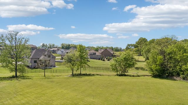1210 Ballentrace Blvd, Lebanon, TN 37087