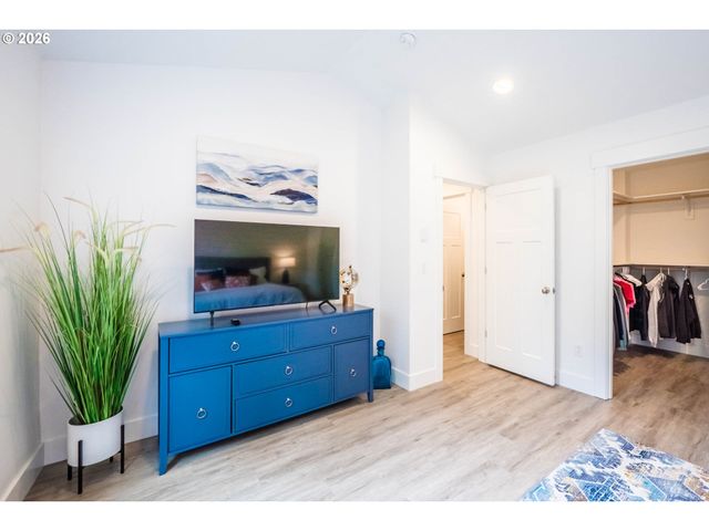 4153 Se INLET Ave, Lincoln City, OR 97367