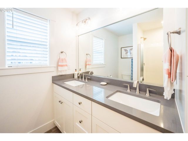 4153 Se INLET Ave, Lincoln City, OR 97367