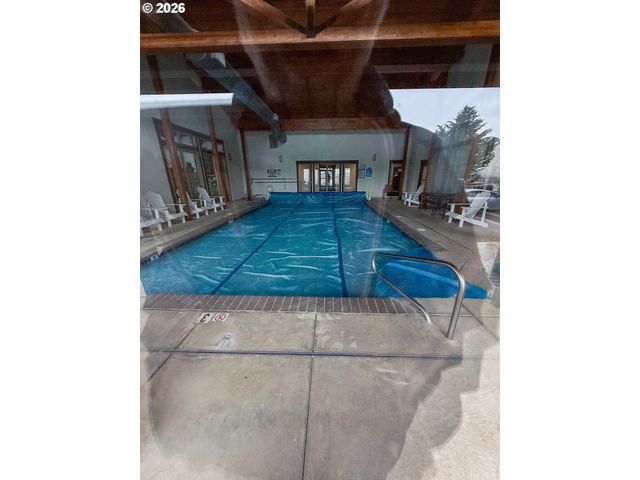 4153 Se INLET Ave, Lincoln City, OR 97367