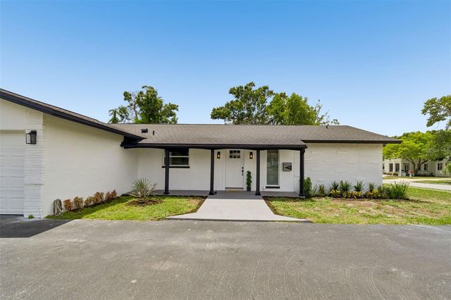 1530 49TH STREET N, St Petersburg, FL 33710