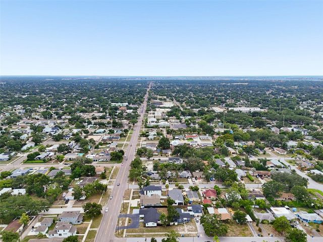 1530 49TH STREET N, St Petersburg, FL 33710