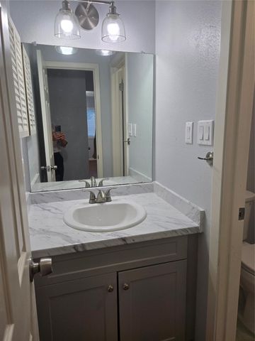 12703 Leader Street, Houston, TX 77072