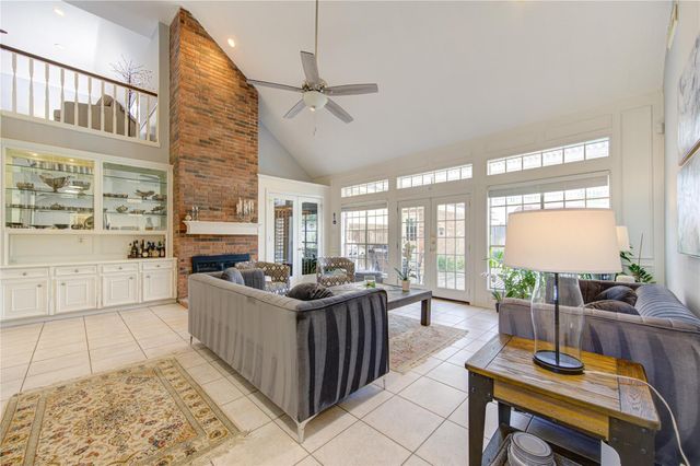 3622 Springhill Lane, Sugar Land, TX 77479