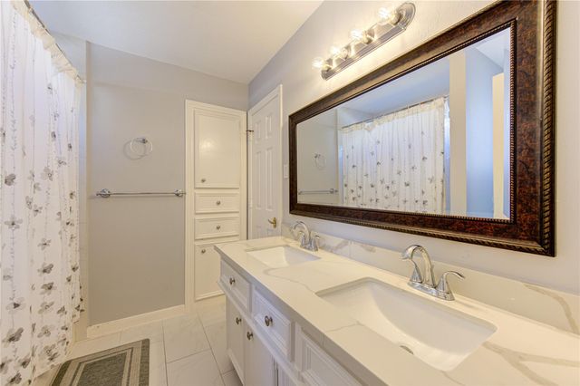 3622 Springhill Lane, Sugar Land, TX 77479