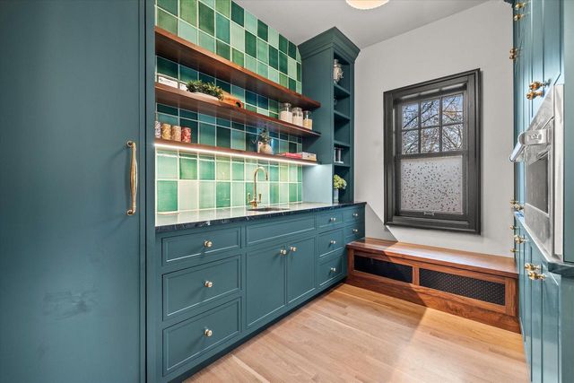 4419 Prospect AVENUE, Shorewood, WI 53211