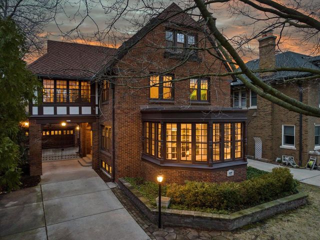 4419 Prospect AVENUE, Shorewood, WI 53211