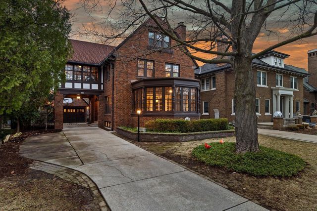 4419 Prospect AVENUE, Shorewood, WI 53211