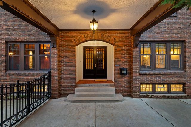 4419 Prospect AVENUE, Shorewood, WI 53211