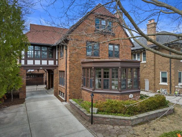 4419 Prospect AVENUE, Shorewood, WI 53211