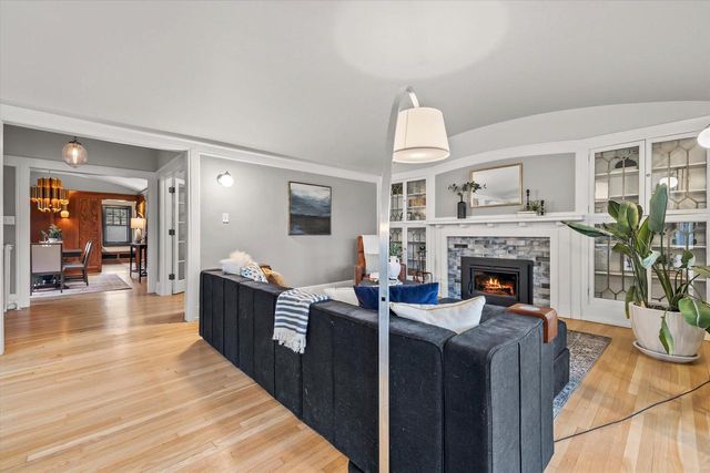 4419 Prospect AVENUE, Shorewood, WI 53211