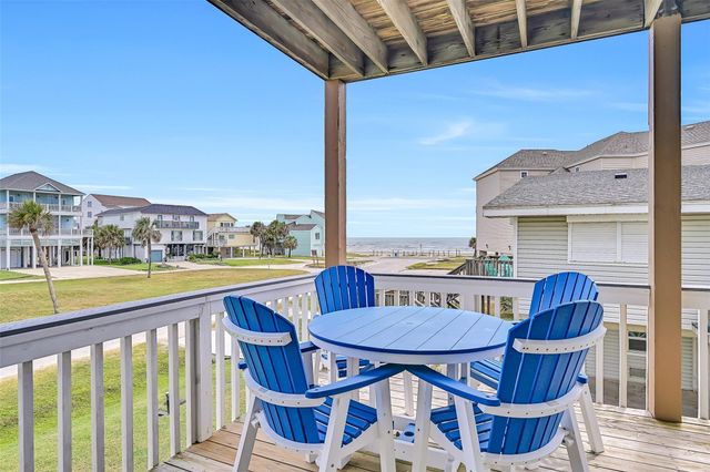 4203 Campeche Court, Galveston, TX 77554