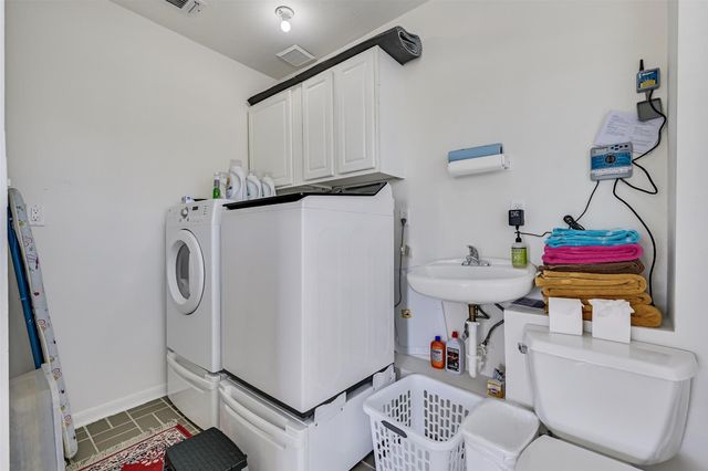 4203 Campeche Court, Galveston, TX 77554