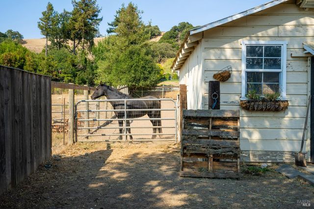 1846 Indian Valley Rd, Novato, CA 94947