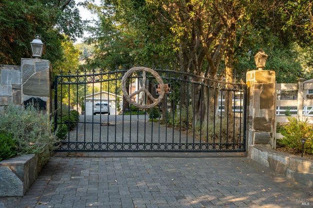 1846 Indian Valley Rd, Novato, CA 94947