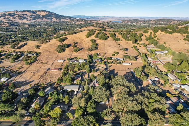 1846 Indian Valley Rd, Novato, CA 94947