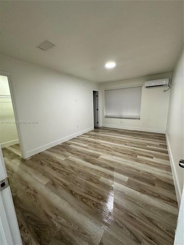 111 SW 31st Ct 3, Miami, FL 33135