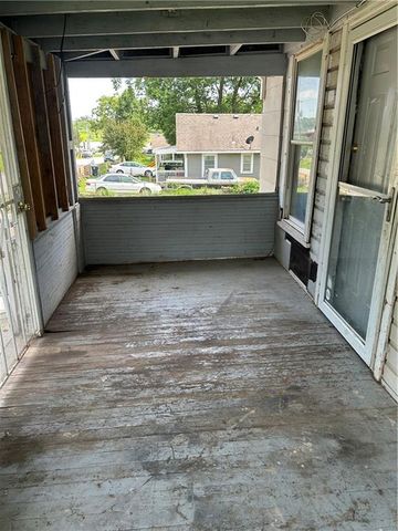 436 Tullis Avenue, Kansas City, MO 64125