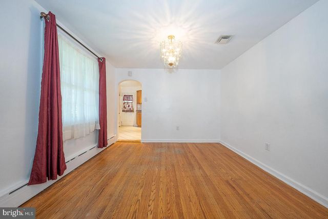 201 ABBEYVIEW AVE, Willow Grove, PA 19090