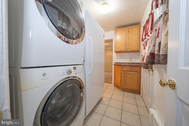 201 ABBEYVIEW AVE, Willow Grove, PA 19090