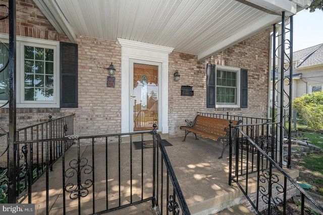 201 ABBEYVIEW AVE, Willow Grove, PA 19090