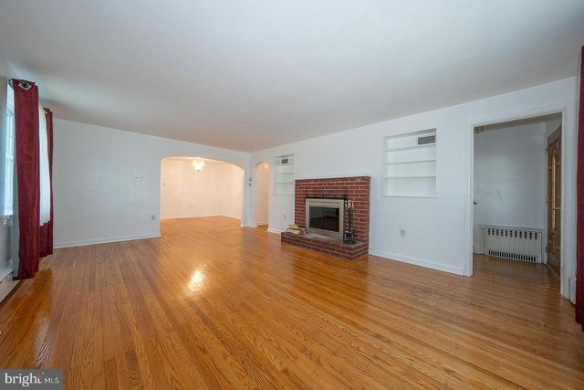 201 ABBEYVIEW AVE, Willow Grove, PA 19090